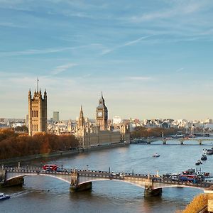 Crowne Plaza - London - Albert Embankment
